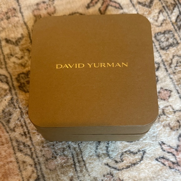 Authentic David Yurman Brown Accessory Box - Picture 1 of 2